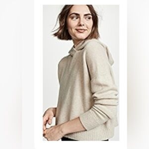 VGUC Theory cashmere cropped beige hoodie. Size small.